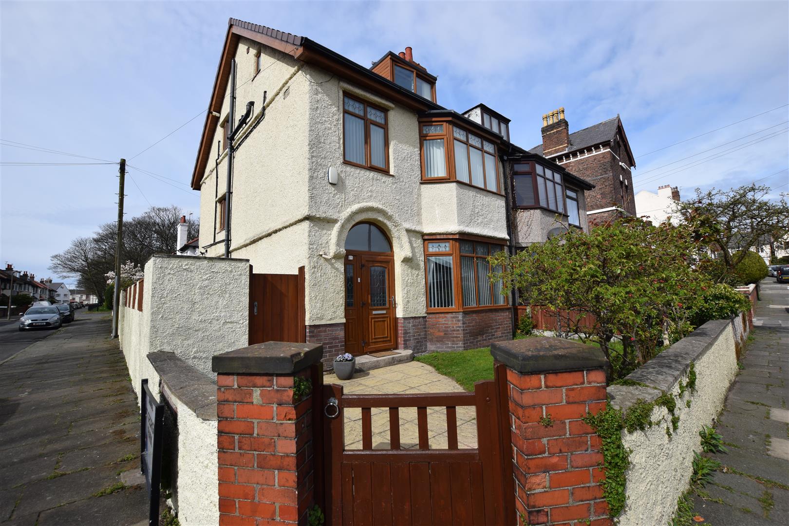 Bakewell & Horner Estate Agents